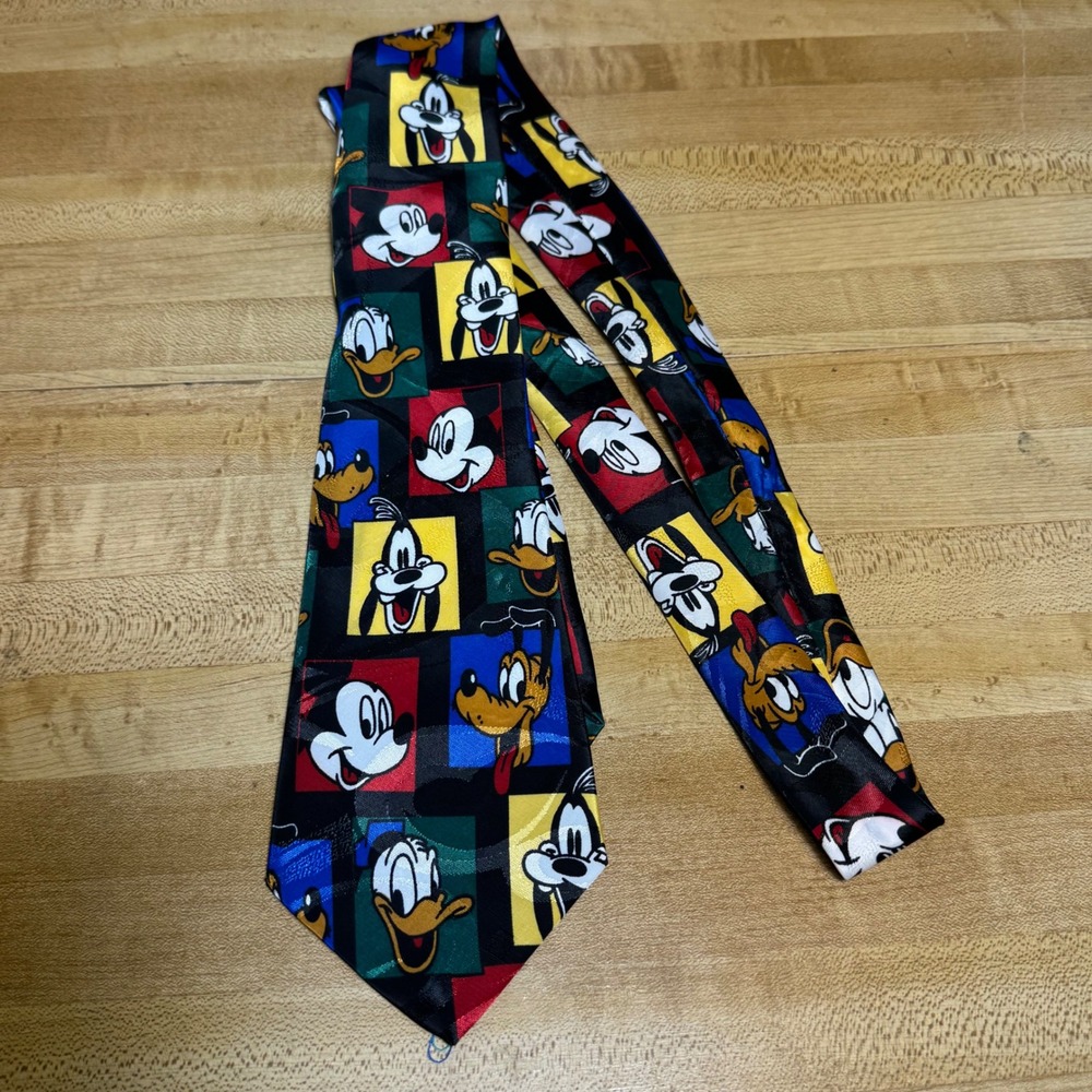 Vintage Balancine Hot Cakes Disney Mickey Mouse Donald Duck Goofy Pluto Tie Mens